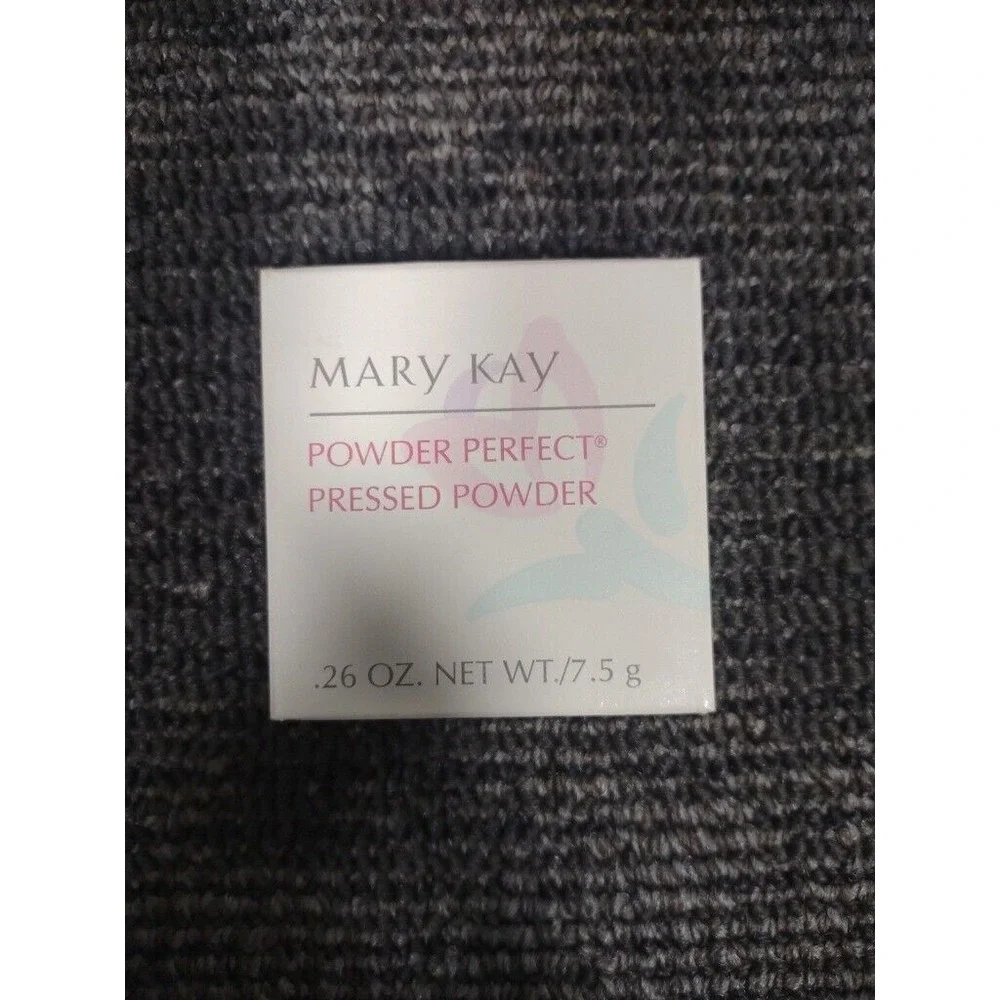 Mary Kay Powder Perfect Pressed Powder Bronze 6253 - Discontinued‎ & Rare